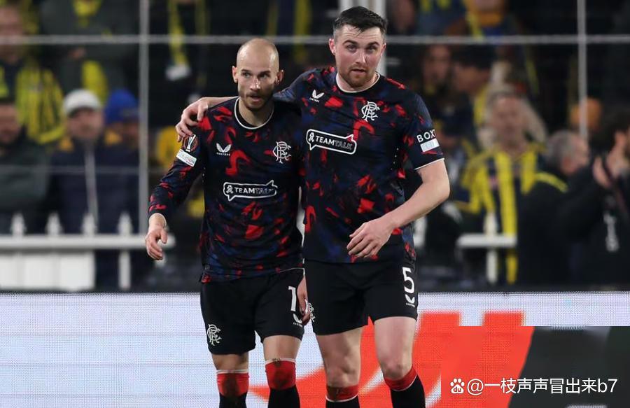 hth-里程碑夜埃因霍温绝杀压哨,欧联窗口期刷纪录,气氛紧张,更衣室氛围转暖-hth